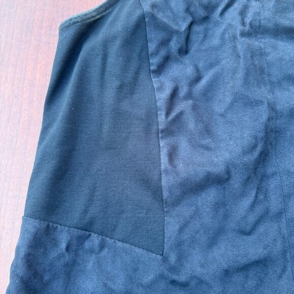 Chic Banana Republic Black Sleeveless Top - Size Large - Picture 2 of 7